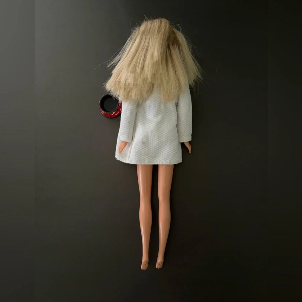 Vintage 2000 Mattel Barbie Pet Doctor Doll and Clothing - Incomplete